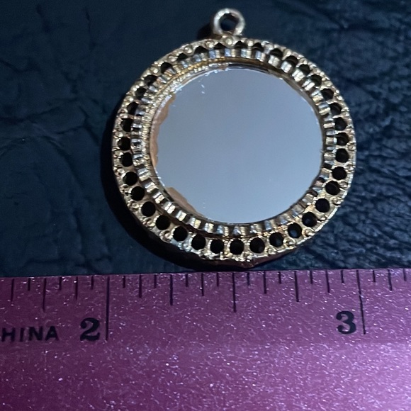 Vintage 1973 Lucky Penny Charm w/ Mirrored Back & No Mint Mark - Picture 6 of 6